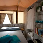 Mobile Homes Santa Marina, Lanterna Village de vacances 5*