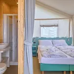 Mobile Homes Santa Marina, Lanterna 5*