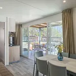 Mobile Homes Santa Marina, Lanterna Village de vacances 5*