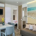 Mobile Homes Santa Marina, Lanterna 5*