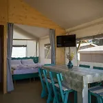 Mobile Homes Santa Marina, Lanterna Village de vacances 5*