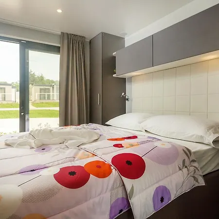 Mobile Homes Santa Marina, Lanterna Tar-Vabriga