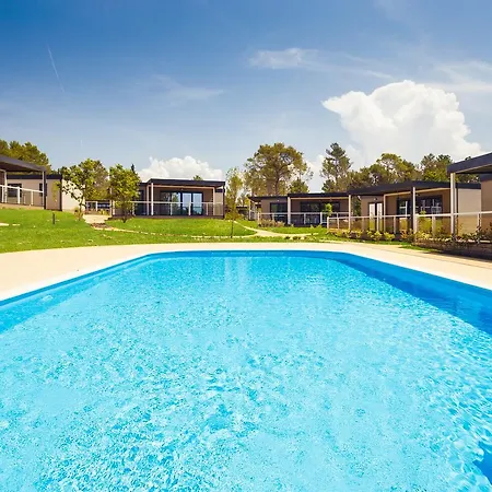 Mobile Homes Santa Marina, Lanterna Tatil parkı 5*