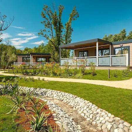 Mobile Homes Santa Marina, Lanterna Tatil parkı 5*