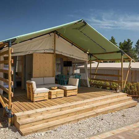 Tatil parkı Mobile Homes Santa Marina, Lanterna Tar-Vabriga