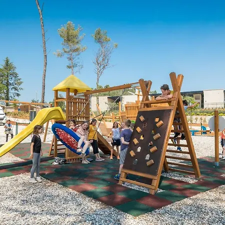 Mobile Homes Santa Marina, Lanterna 5*