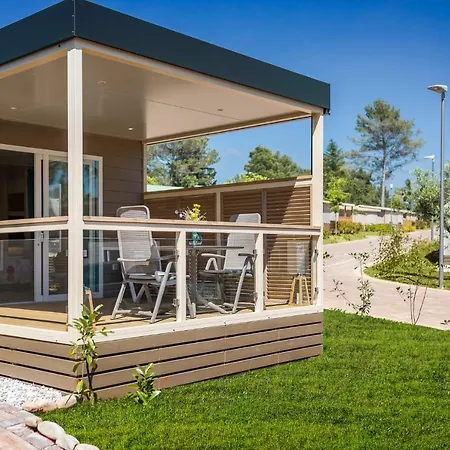 Tatil parkı Mobile Homes Santa Marina, Lanterna Tar-Vabriga