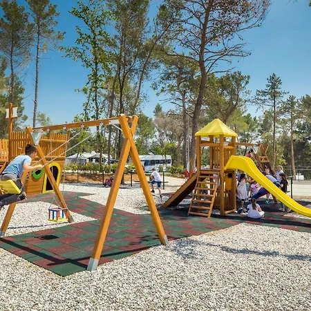 Mobile Homes Santa Marina, Lanterna Tatil parkı 5*