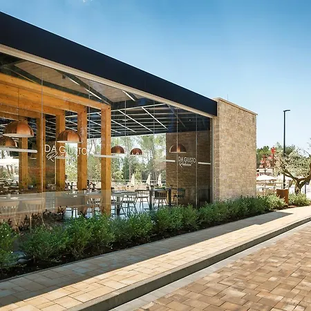 موبايل هومز كامبينغ سانتا مارينا، لانتيرنا منتزه العطل