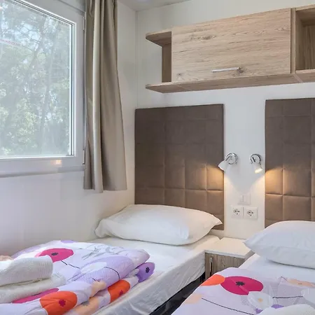 Mobile Homes Santa Marina, Lanterna Πάρκο διακοπών 5*