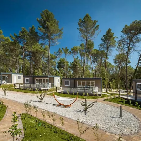 Mobile Homes Santa Marina, Lanterna 5*