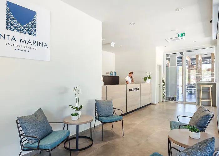 Vakantiepark Mobile Homes Santa Marina, Lanterna Tar-Vabriga