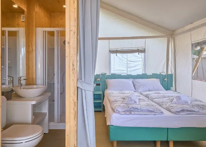 Mobile Homes Santa Marina, Lanterna 5*