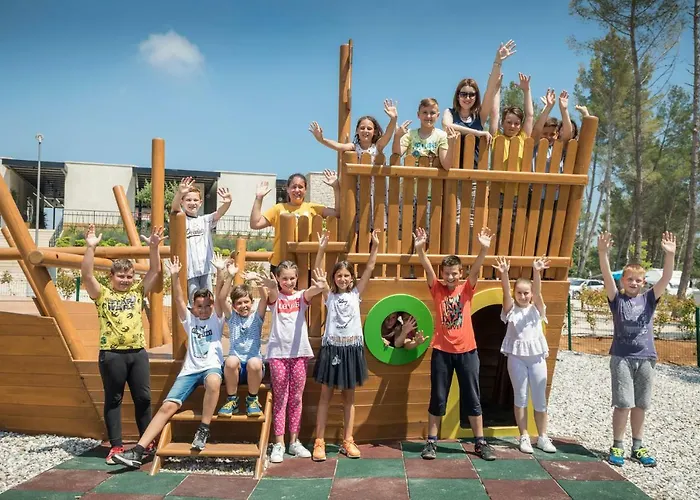 Village de vacances Mobile Homes Santa Marina, Lanterna