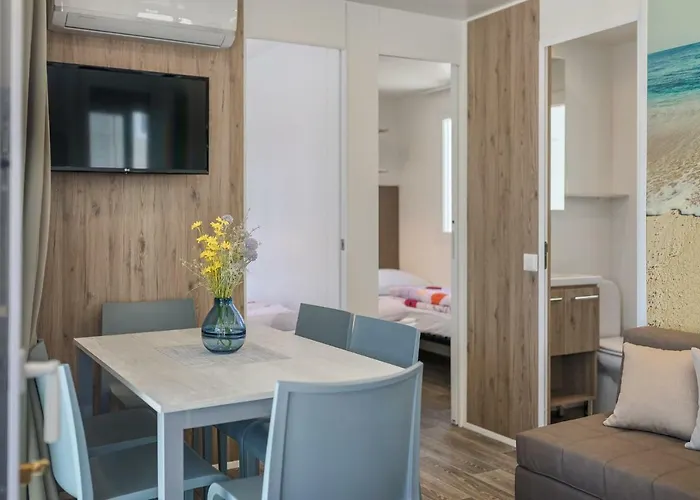 Mobile Homes Santa Marina, Lanterna Tar-Vabriga