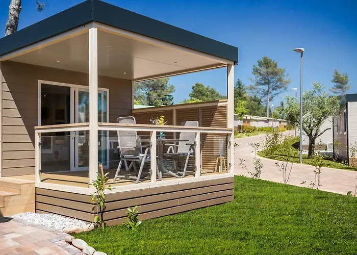 Ferienpark Mobile Homes Santa Marina, Lanterna Tar-Vabriga