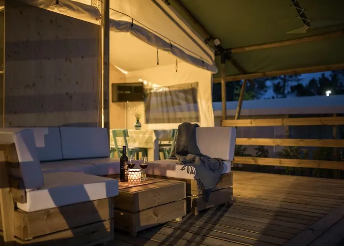 Mobile Homes Santa Marina, Lanterna 5*